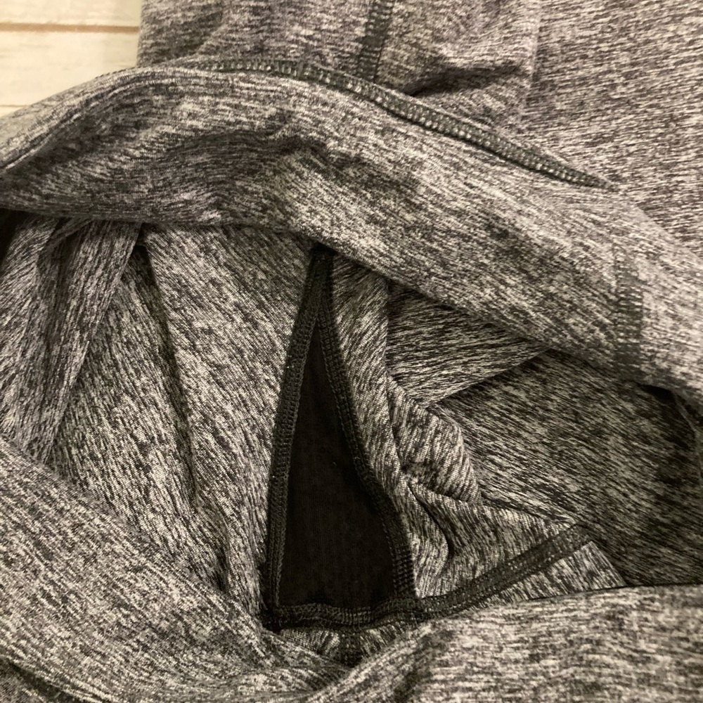 Patagonia Centered Crops Heather Gray Space Dye Leggings Medium - Picture 12 of 12